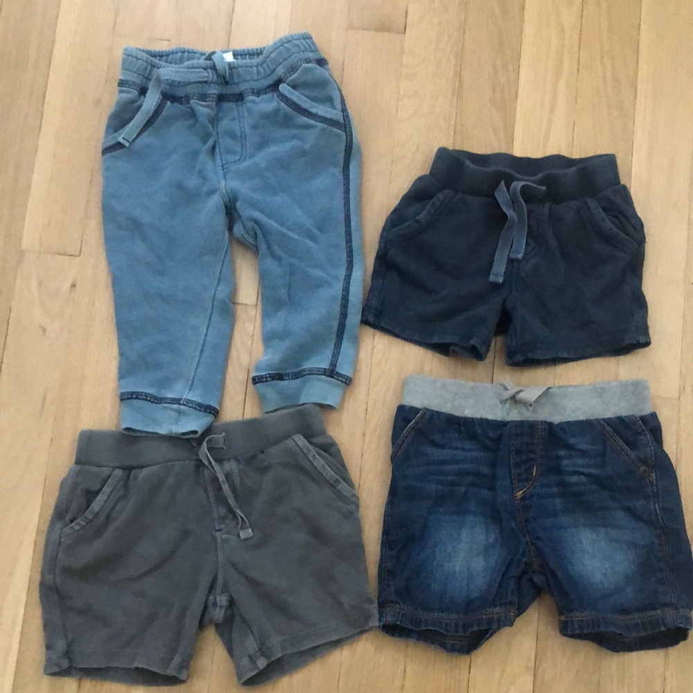 Tate and Tucker Pant/shorts lot